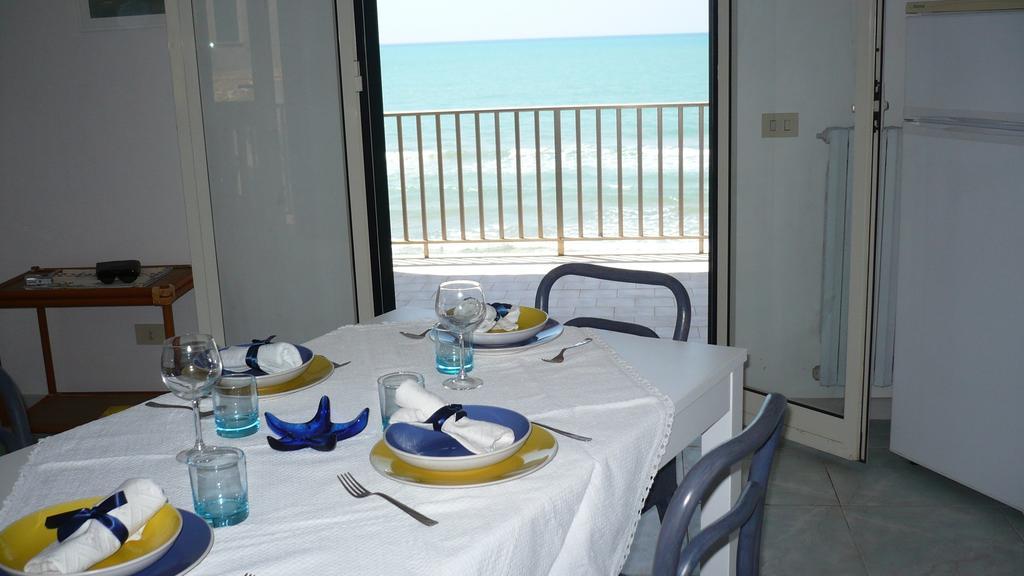 Ferienwohnung Casa Sul Mare Con Vista Mozzafiato Donnalucata  Zimmer foto